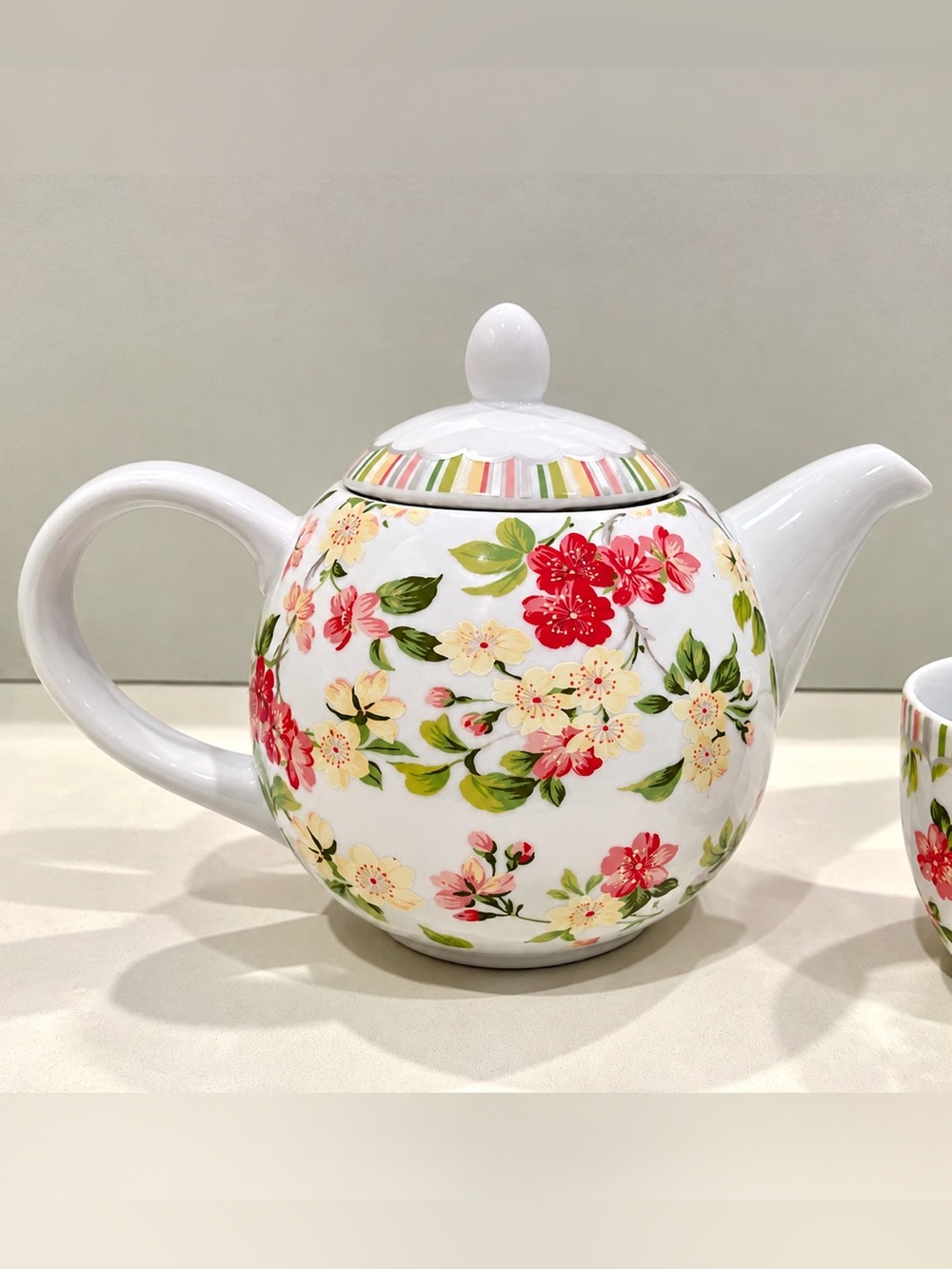 GANZ Teapot Ainsley-Style Floral w Coordinating Striped Lid | EUC